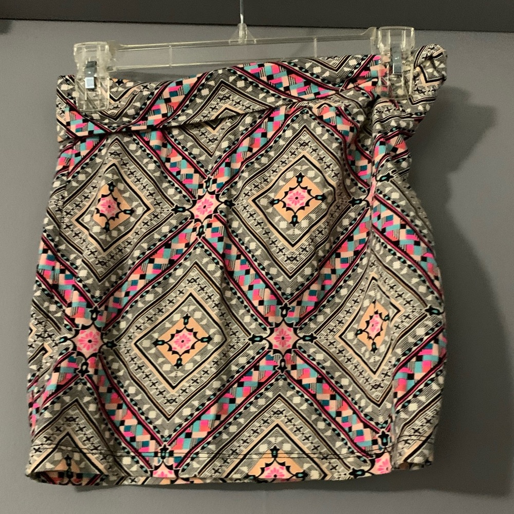 mini skirt